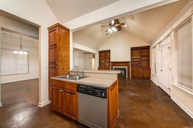 3383 Henderson Road, England, AR 72046