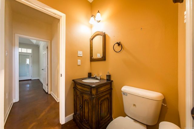 3383 Henderson Road, England, AR 72046