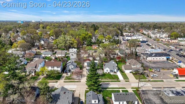 335 E Lawrence Avenue, Royal Oak, MI 48073
