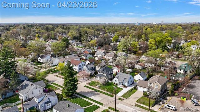 335 E Lawrence Avenue, Royal Oak, MI 48073