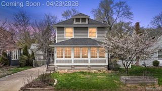 335 E Lawrence Avenue, Royal Oak, MI 48073