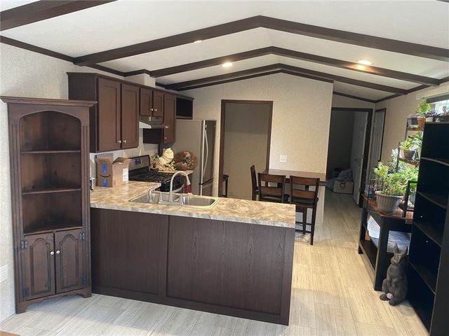 11809 pinewood, Wolcott, NY 14590