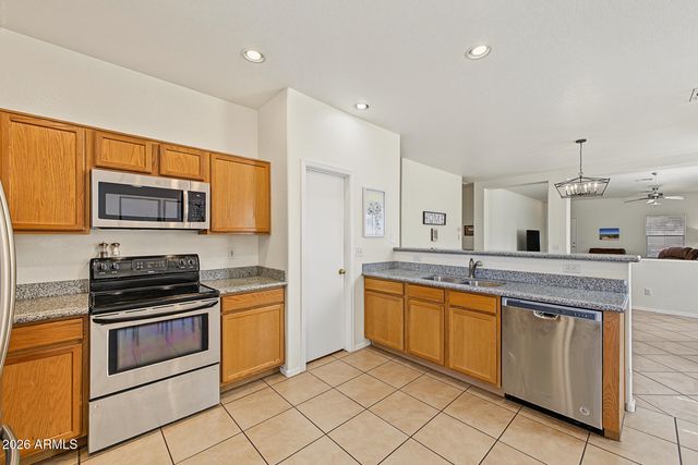 8802 S 9TH Street, Phoenix, AZ 85042