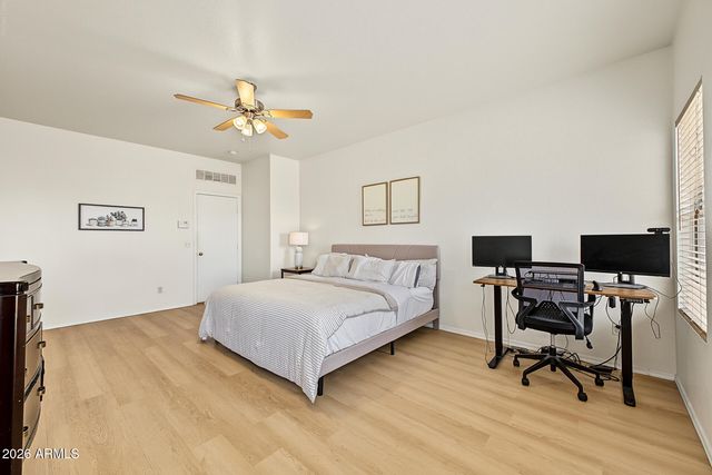8802 S 9TH Street, Phoenix, AZ 85042