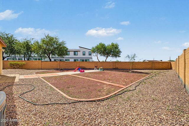 8802 S 9TH Street, Phoenix, AZ 85042