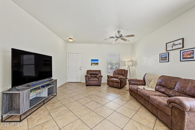 8802 S 9TH Street, Phoenix, AZ 85042