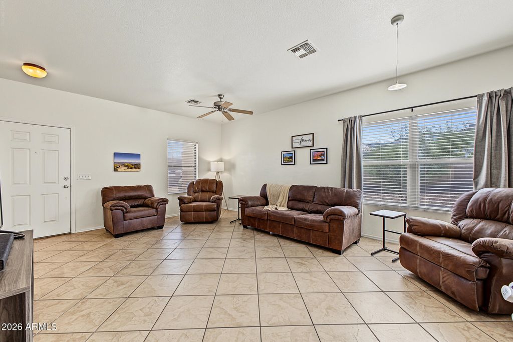 8802 S 9TH Street, Phoenix, AZ 85042 — photo 5