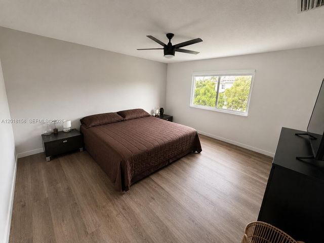 709 Bald Cypress Rd, Weston, FL 33327