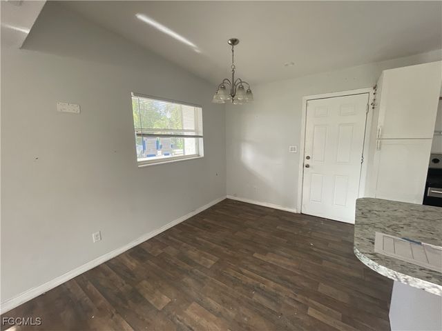 3138 2nd ST, Fort Myers, FL 33916
