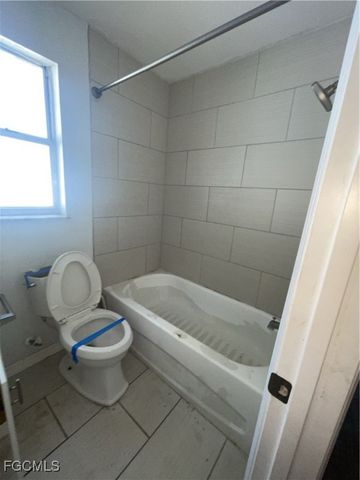 3138 2nd ST, Fort Myers, FL 33916