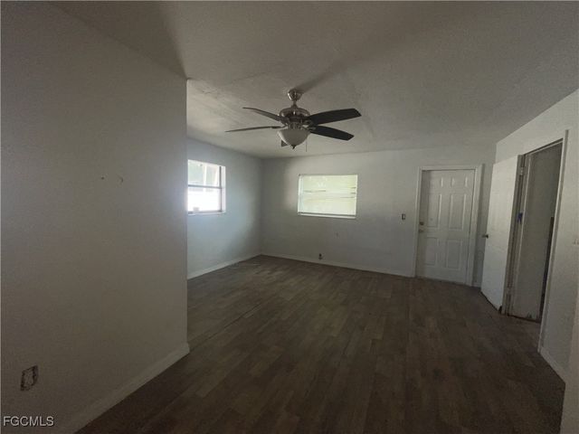 3138 2nd ST, Fort Myers, FL 33916