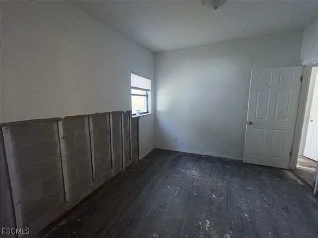 3138 2nd ST, Fort Myers, FL 33916