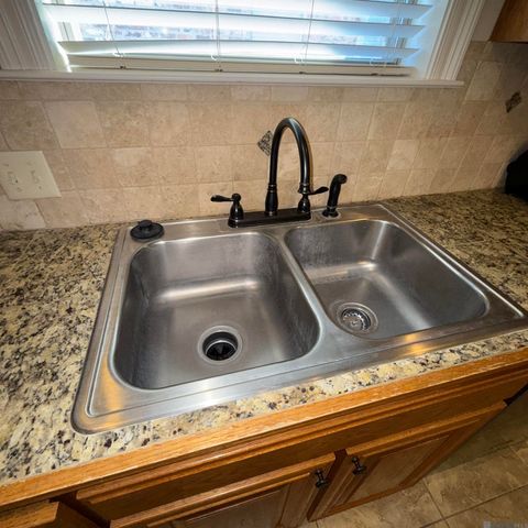 38082 Timber Trace Ct, Prairieville, LA 70769