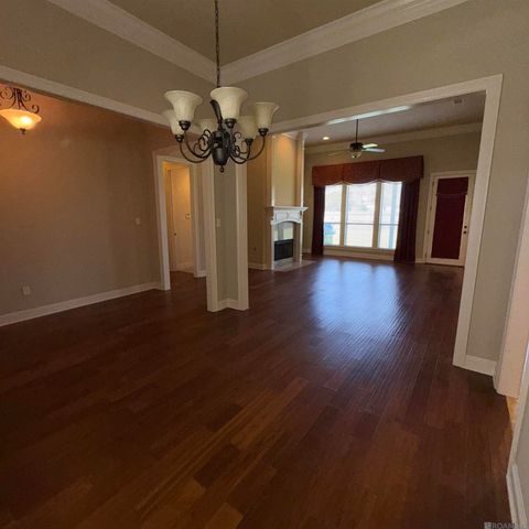 38082 Timber Trace Ct, Prairieville, LA 70769