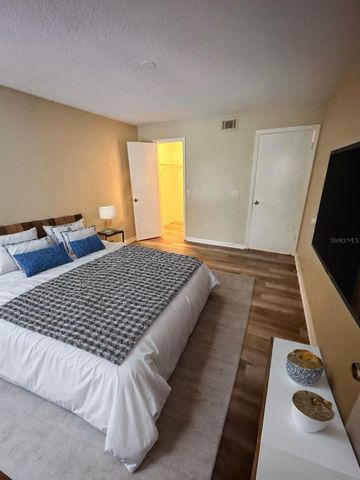 4540 COMMANDER DRIVE 2235, Orlando, FL 32822