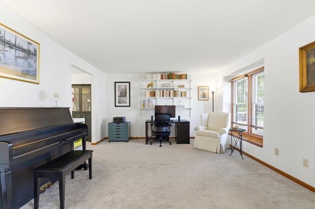 371 Field Harvest Avenue, Pickerington, OH 43147