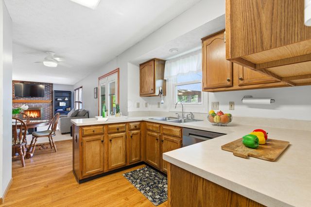 371 Field Harvest Avenue, Pickerington, OH 43147