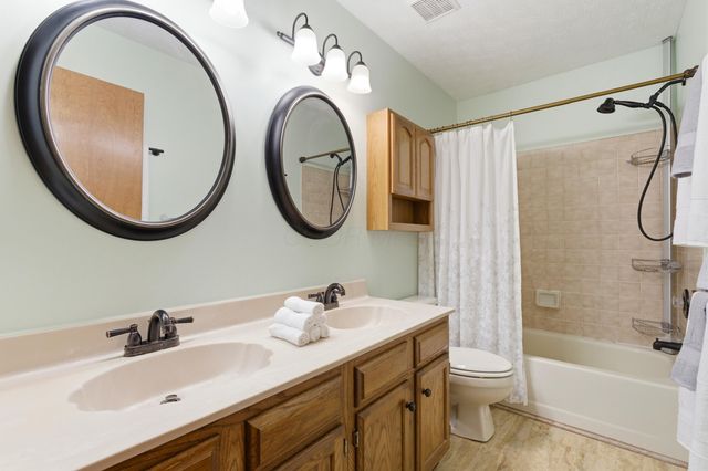 371 Field Harvest Avenue, Pickerington, OH 43147