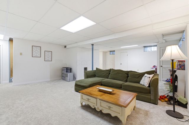 371 Field Harvest Avenue, Pickerington, OH 43147