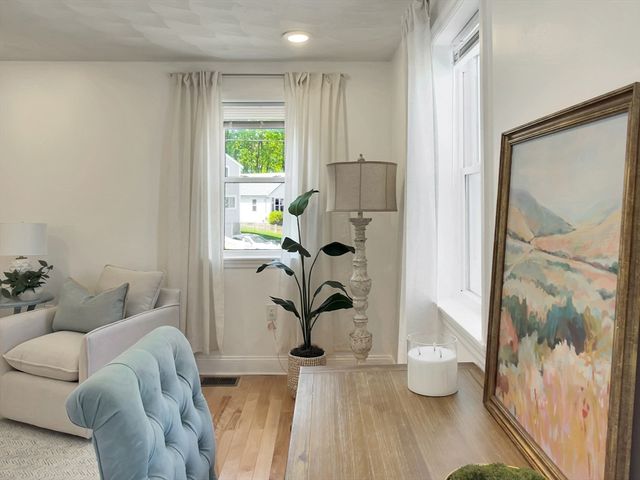 47 Woodbine Ave, Pembroke, MA 02359
