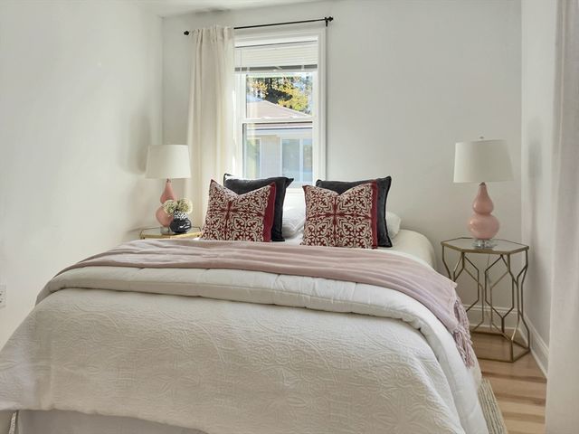 47 Woodbine Ave, Pembroke, MA 02359