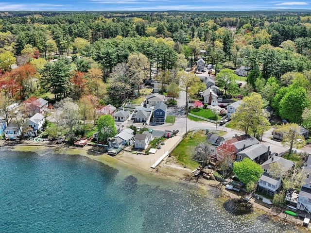 47 Woodbine Ave, Pembroke, MA 02359