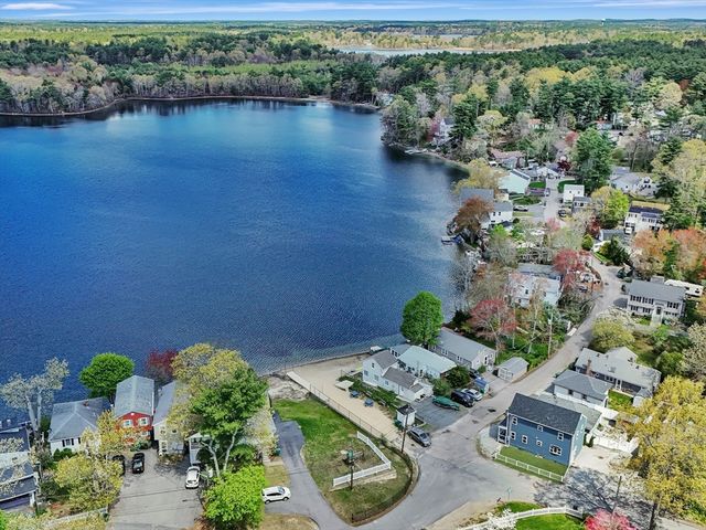 47 Woodbine Ave, Pembroke, MA 02359