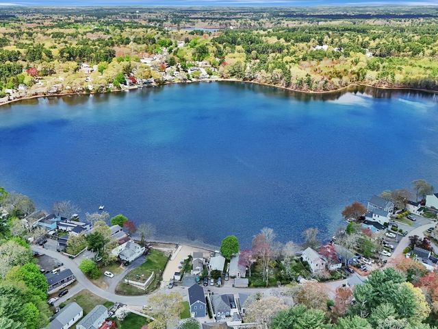 47 Woodbine Ave, Pembroke, MA 02359