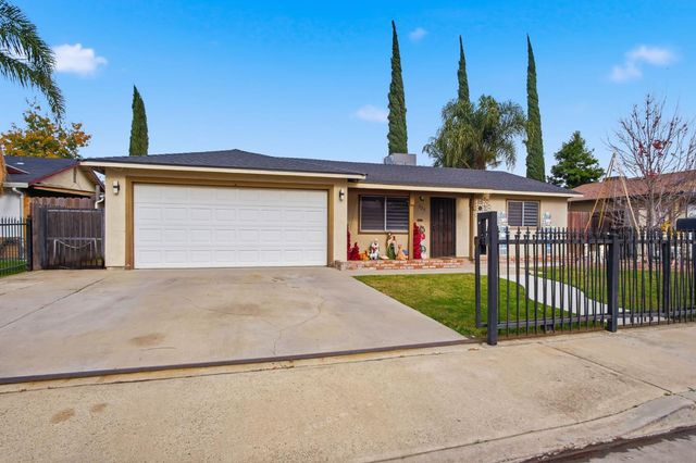 325 Ironwood Dr, Turlock, CA 95380