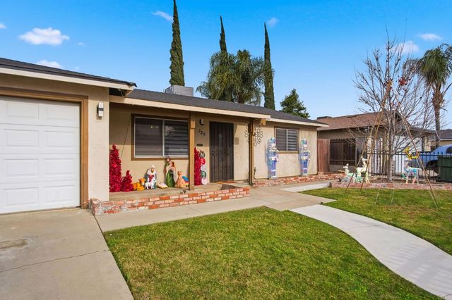 325 Ironwood Dr, Turlock, CA 95380