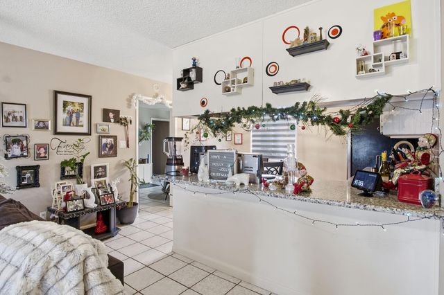 325 Ironwood Dr, Turlock, CA 95380