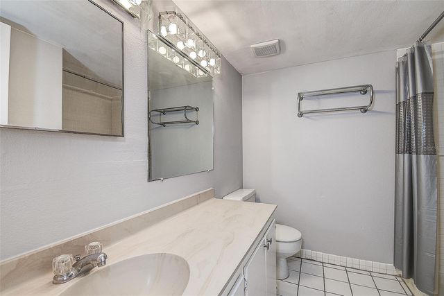860 S VILLAGE DRIVE N 106, St Petersburg, FL 33716