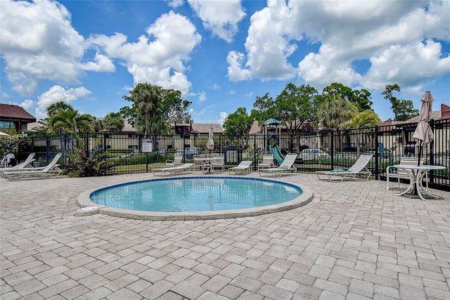 860 S VILLAGE DRIVE N 106, St Petersburg, FL 33716