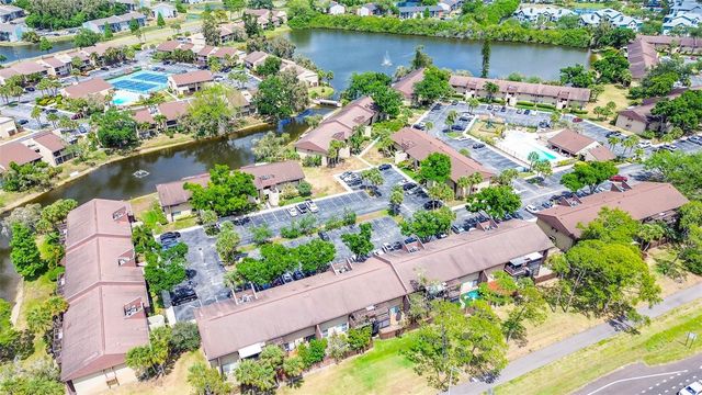 860 S VILLAGE DRIVE N 106, St Petersburg, FL 33716