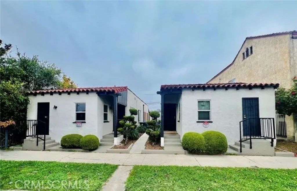 6428 S Van Ness, Los Angeles, CA 90047
