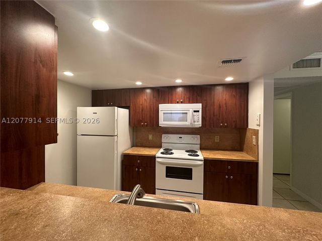 8418 Coral Lake Way 8418, Coral Springs, FL 33065