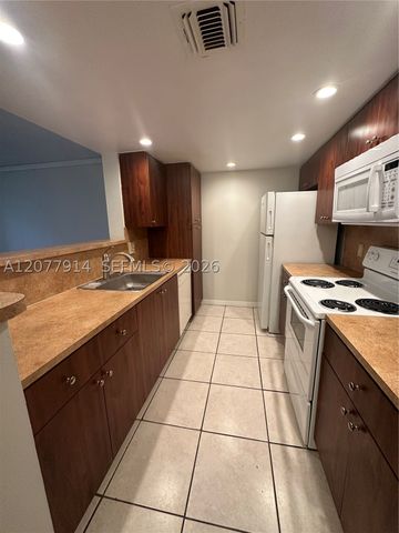 8418 Coral Lake Way 8418, Coral Springs, FL 33065