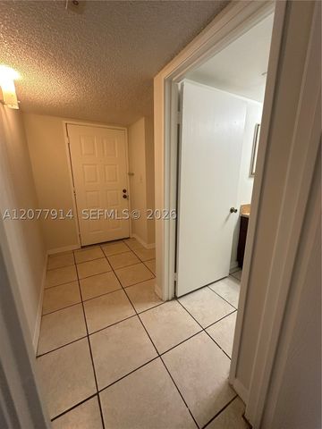 8418 Coral Lake Way 8418, Coral Springs, FL 33065