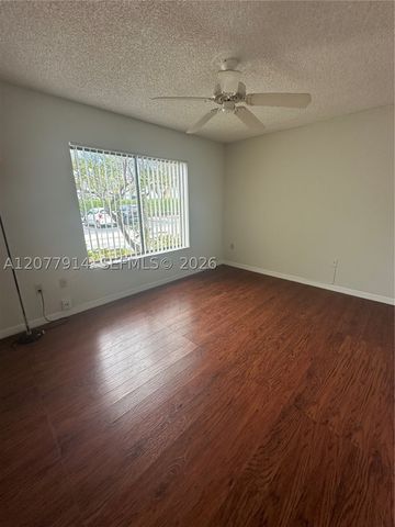 8418 Coral Lake Way 8418, Coral Springs, FL 33065