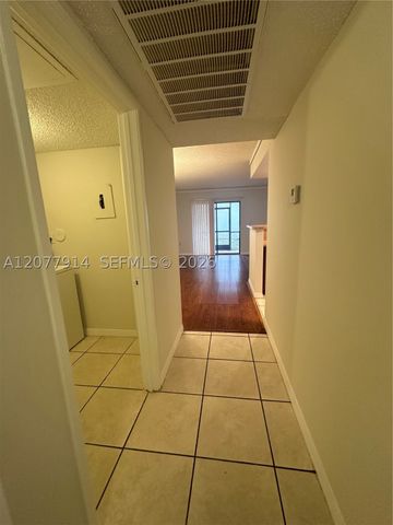 8418 Coral Lake Way 8418, Coral Springs, FL 33065