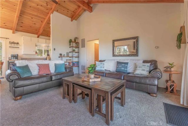 43399 Primrose Dr, Big Bear Lake, CA 92315