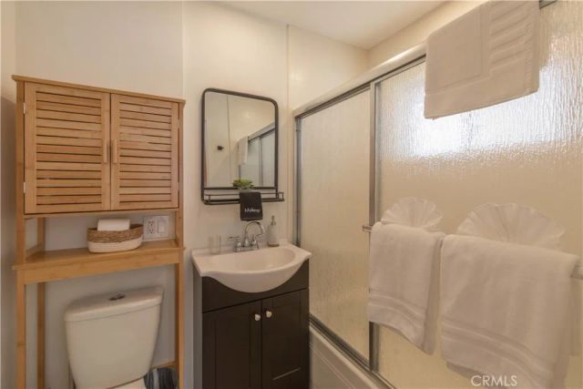 43399 Primrose Dr, Big Bear Lake, CA 92315