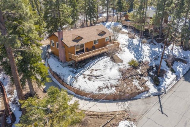 43399 Primrose Dr, Big Bear Lake, CA 92315