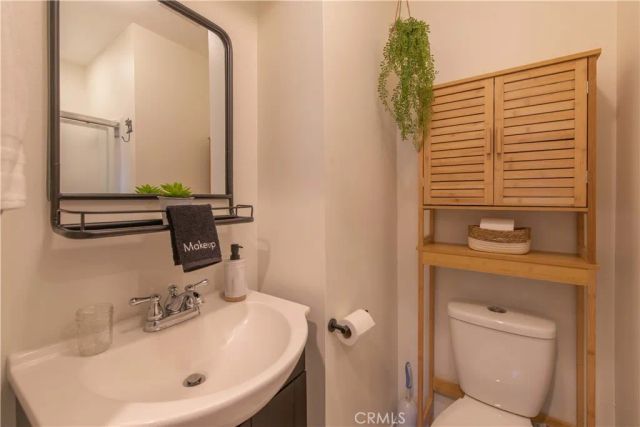 43399 Primrose Dr, Big Bear Lake, CA 92315