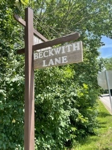 3501 Beckwith Lane, Crete, IL 60417