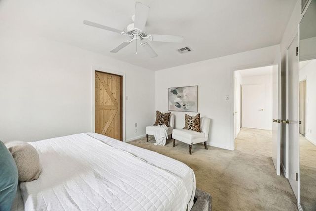 1721 Saxon Drive, Houston, TX 77018