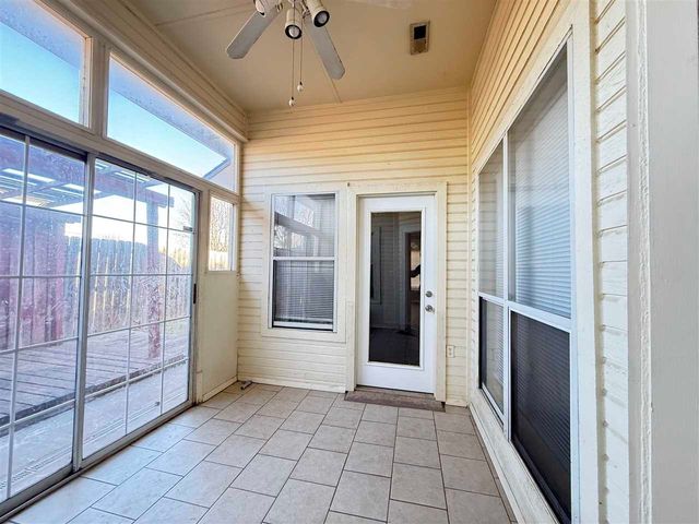 2404 SW 41st St, Lawton, OK 73505