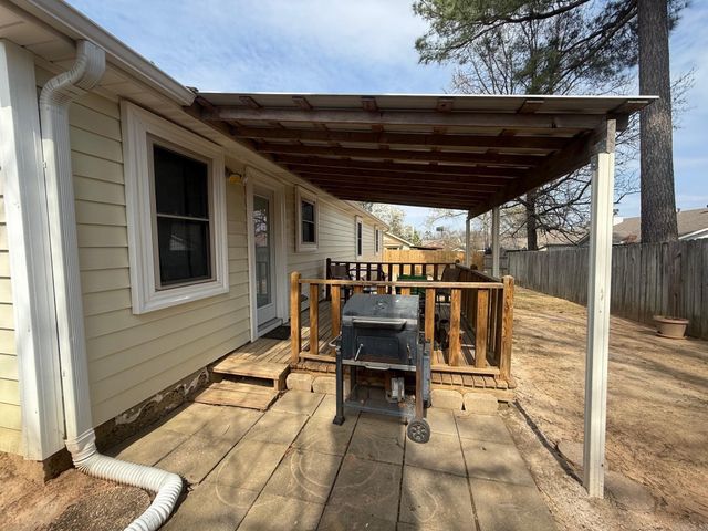 2006 Cedarwood Cove, Bryant, AR 72022