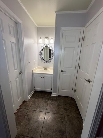 2006 Cedarwood Cove, Bryant, AR 72022