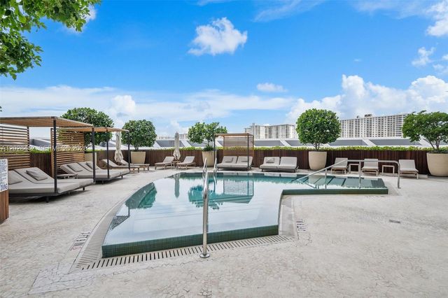 17001 Collins Ave 2307, Sunny Isles Beach, FL 33160